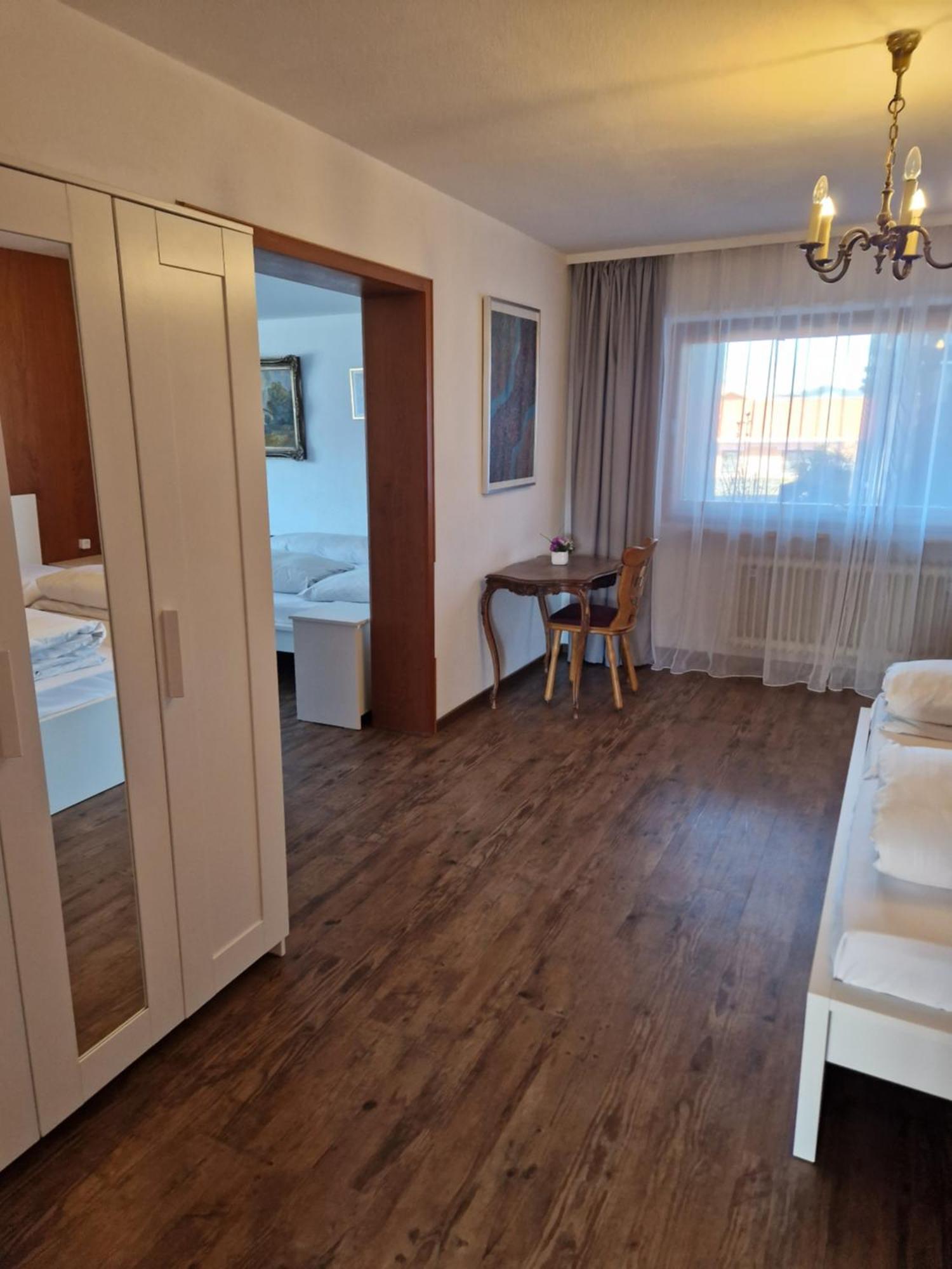 Hotel Waldhorn 容霍尔茨 外观 照片